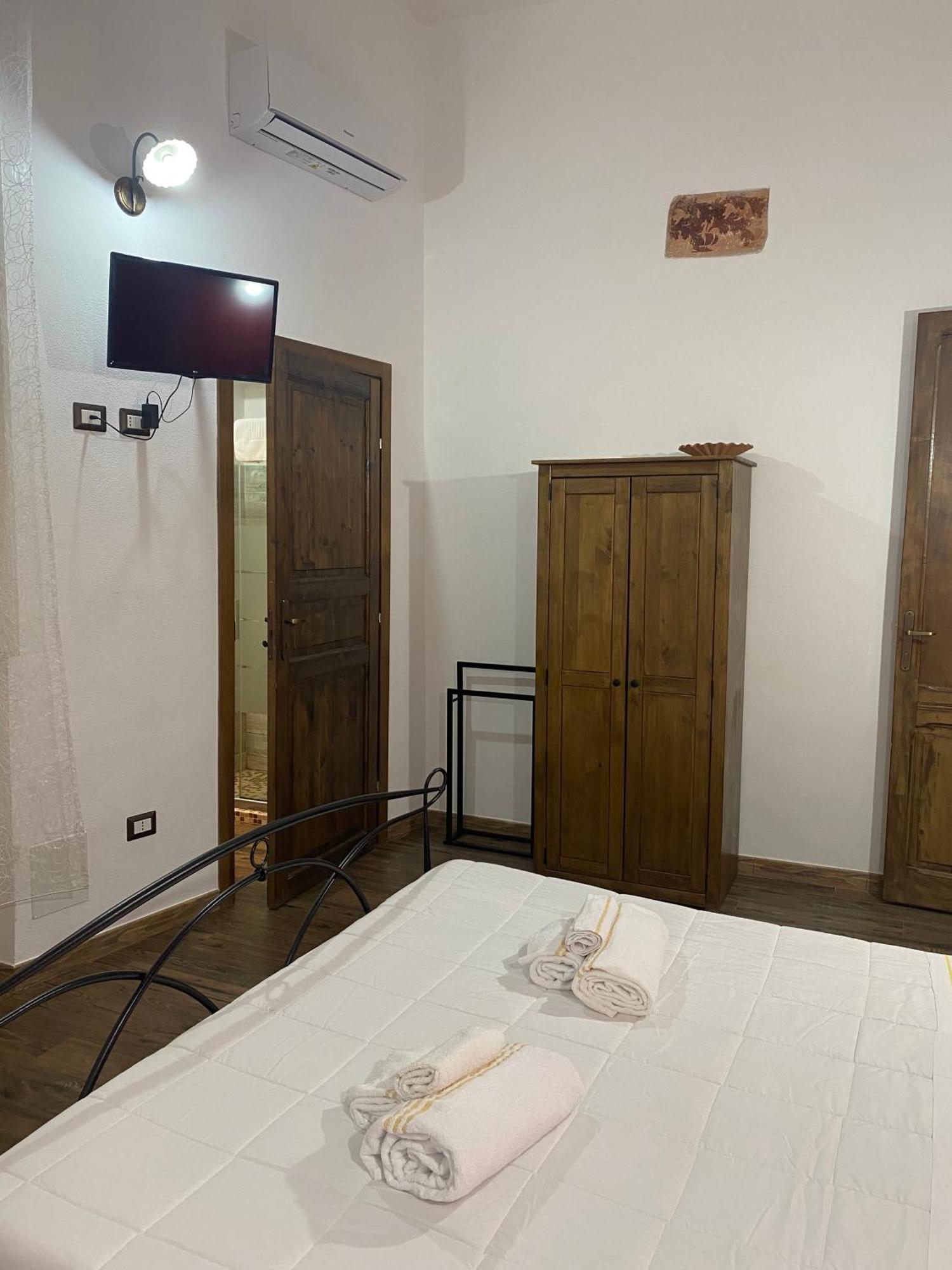 Dani'S House Hotel Cagliari Exterior photo